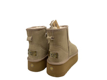 Lade das Bild in den Galerie-Viewer, OB5864 Mini Designer Boots aus Leder, Lammfell mit Plateau Sohle