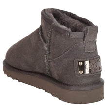Lade das Bild in den Galerie-Viewer, OB5889 Grey OOG Ultra Mini Damen Leder Boots