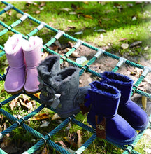 Lade das Bild in den Galerie-Viewer, OB0681 Rosa Kinder Boots mit Schleife