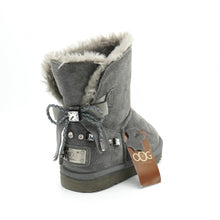 Lade das Bild in den Galerie-Viewer, OB0691 Grey Kinder Boots mit Schleife/Stein