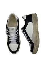 Lade das Bild in den Galerie-Viewer, AQ016 Black White OOG Damen Sneaker
