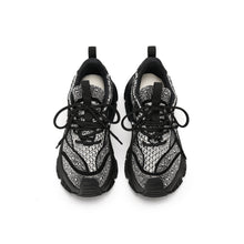 Lade das Bild in den Galerie-Viewer, AQ7110 Black OOG Damen Sneaker
