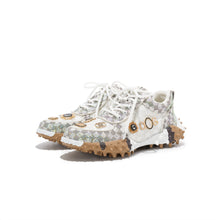 Lade das Bild in den Galerie-Viewer, AQ720 White OOG Damen Sneaker
