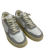 Lade das Bild in den Galerie-Viewer, OS1811 Grey OOG Leder Sneaker

