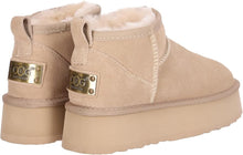 Lade das Bild in den Galerie-Viewer, OB5888 Beige OOG Damen Leder Boots mit Teddyfell

