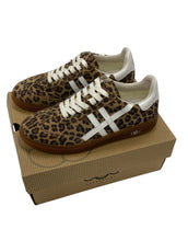 Lade das Bild in den Galerie-Viewer, OS1809 Leo OOG Leder Sneakers
