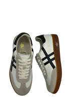Lade das Bild in den Galerie-Viewer, OS1809 White OOG Leder Sneakers

