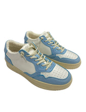 Lade das Bild in den Galerie-Viewer, OS1811 Sky Blue OOG Leder Sneaker

