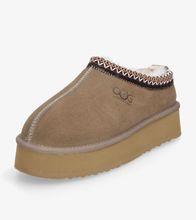 Lade das Bild in den Galerie-Viewer, OBTC26 Khaki OOG Cozy Hausschuhe aus Echten Leder mit Plateausohle EU
